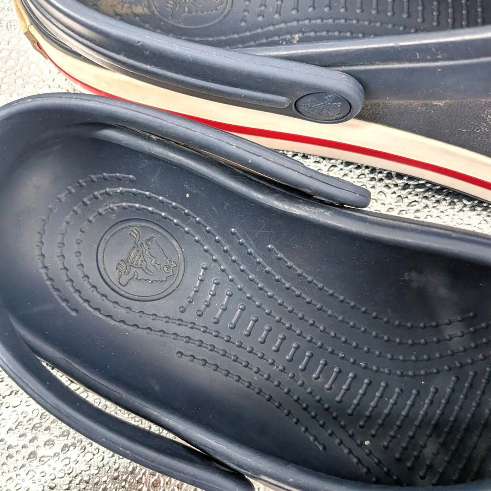 CROCS classic crocband